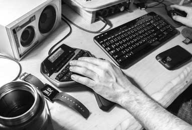  马德里足球之旅：伯纳乌与万达大都会朝圣指南（马德里足球之旅伯纳乌与万达大都会）